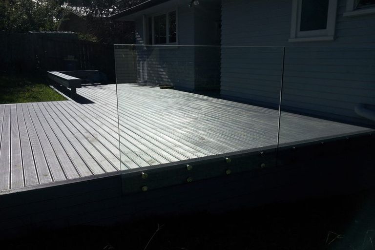 Photo of property in 67 Eskdale Road, Birkdale, Auckland, 0626