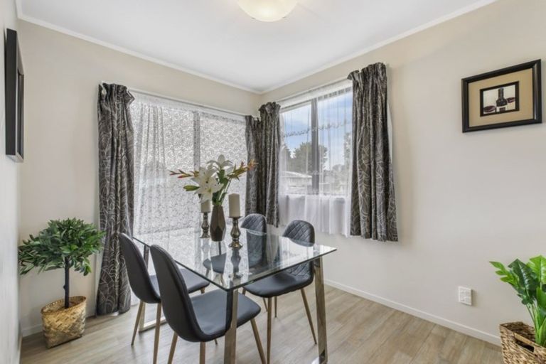 Photo of property in 12 Hoturoa Place, Manurewa, Auckland, 2102