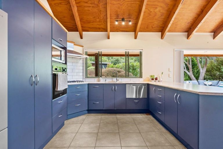 Photo of property in 43 Whangarei Heads School Road, Whangarei Heads, Whangarei, 0174