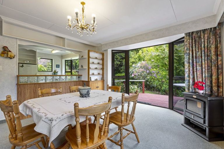 Photo of property in 14 Tainui Terrace, Inglewood, 4330