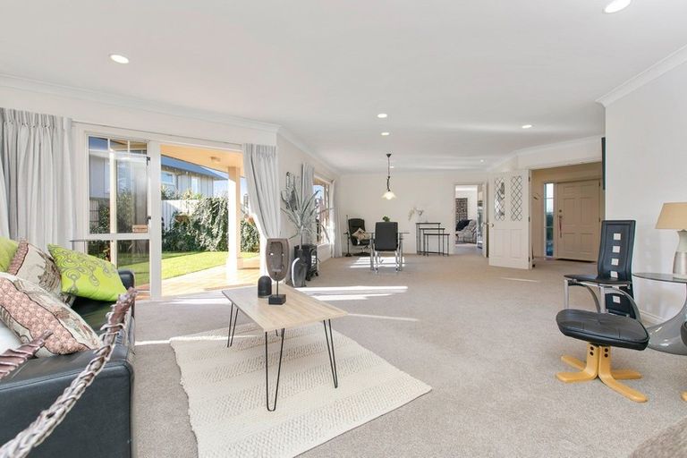 Photo of property in 44 Huntington Drive, Bethlehem, Tauranga, 3110