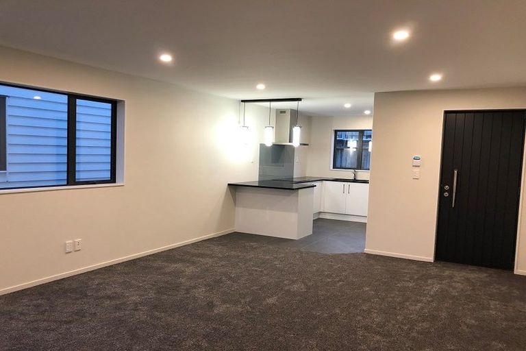 Photo of property in 228b Pakuranga Road, Pakuranga Heights, Auckland, 2010