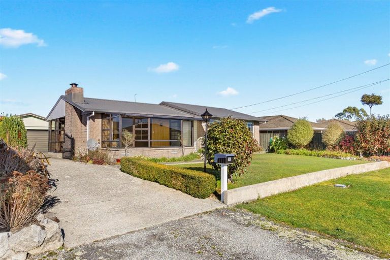 Photo of property in 38 Lyndhurst Street, Westport, 7825