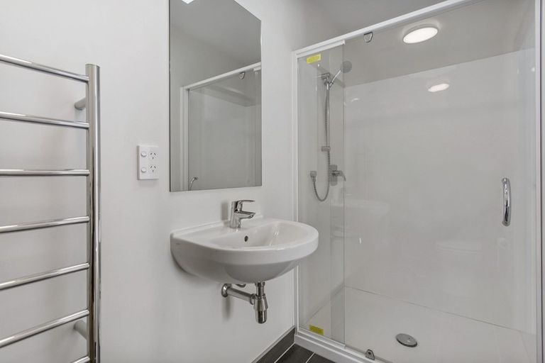 Photo of property in 87 Grove Road, Papakura, 2110