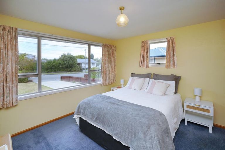Photo of property in 8 Wingate Street, Redwood, Christchurch, 8051