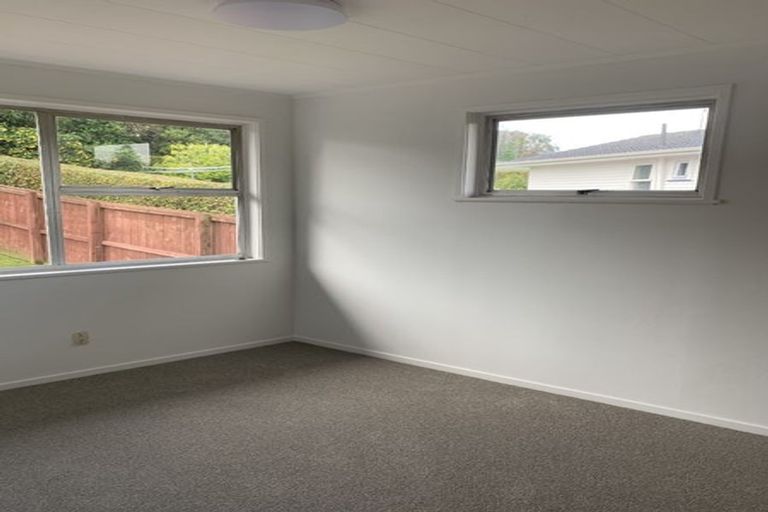 Photo of property in 50 Hellyers Street, Birkdale, Auckland, 0626