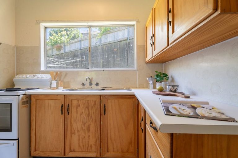 Photo of property in 29f2 Truscott Avenue, Johnsonville, Wellington, 6037