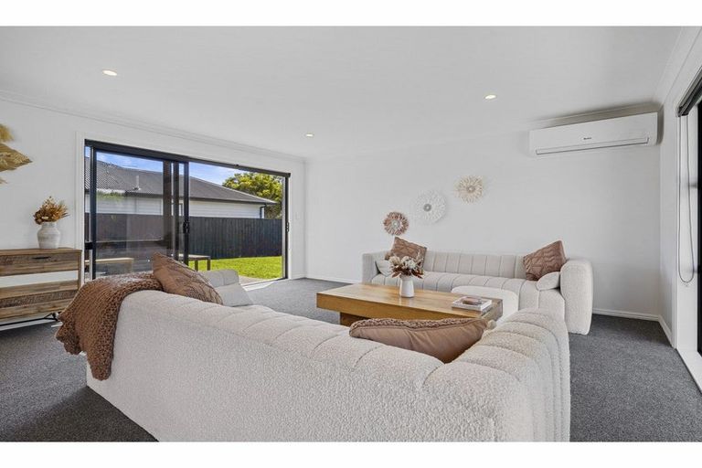 Photo of property in 7 Clonbunny Close, Rolleston, 7614