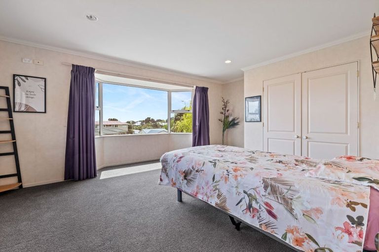 Photo of property in 331 Devon Street West, New Plymouth, 4310