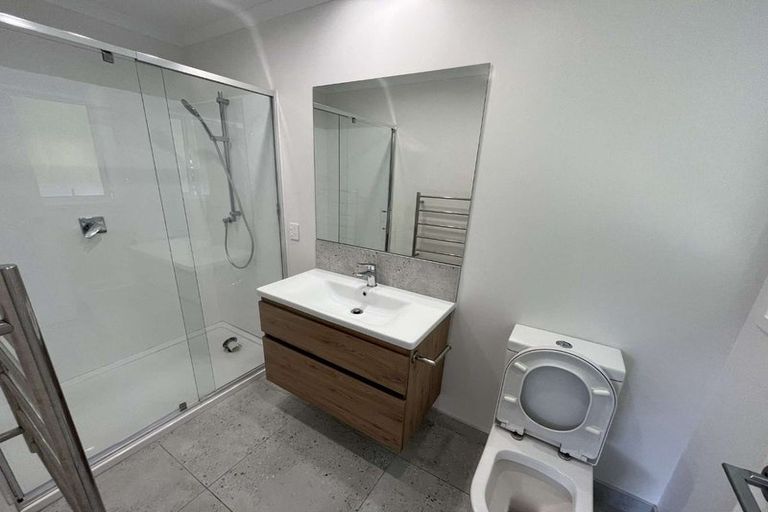 Photo of property in 30 Leebank Crescent, Riverhead, 0820