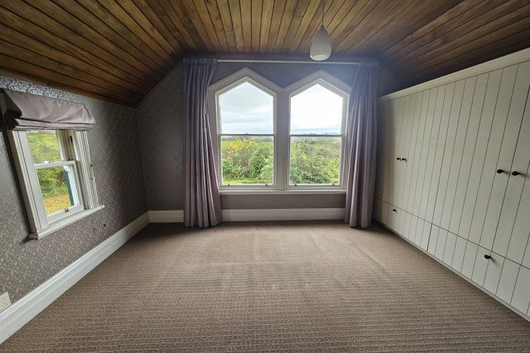 Photo of property in 74 Riverbank Road, Inch Clutha, Kaitangata, 9281