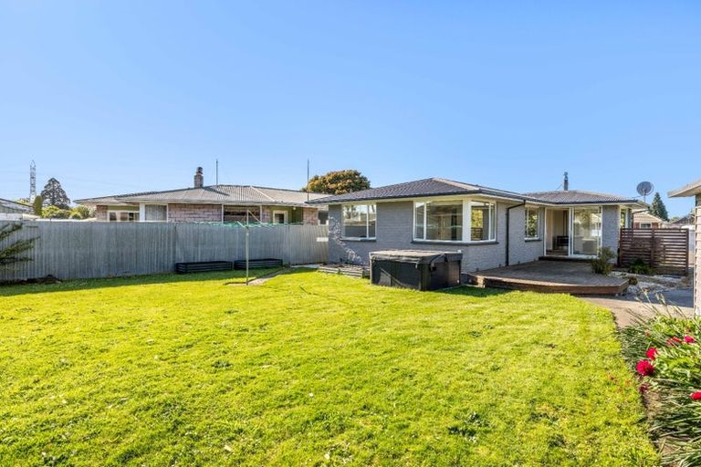 Photo of property in 4 Roswell Place, Islington, Christchurch, 8042