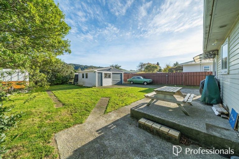 Photo of property in 66 Peel Place, Wainuiomata, Lower Hutt, 5014