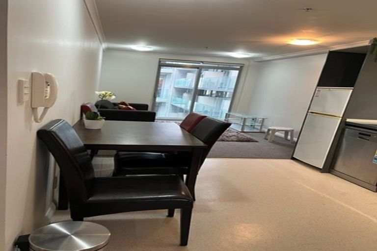 Photo of property in Monvie Apartments, 712/15 Holland Street, Te Aro, Wellington, 6011