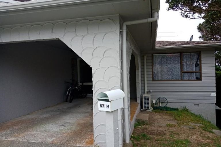 Photo of property in 67b Thurleigh Grove, Karori, Wellington, 6012