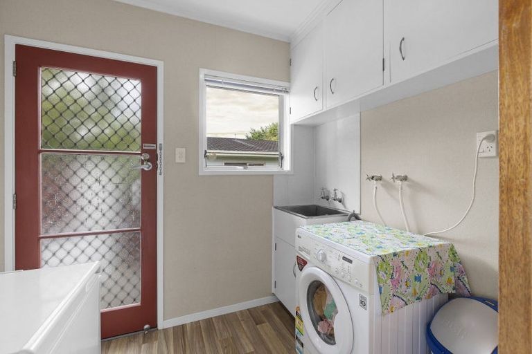 Photo of property in 4 Newcastle Road, Dinsdale, Hamilton, 3204