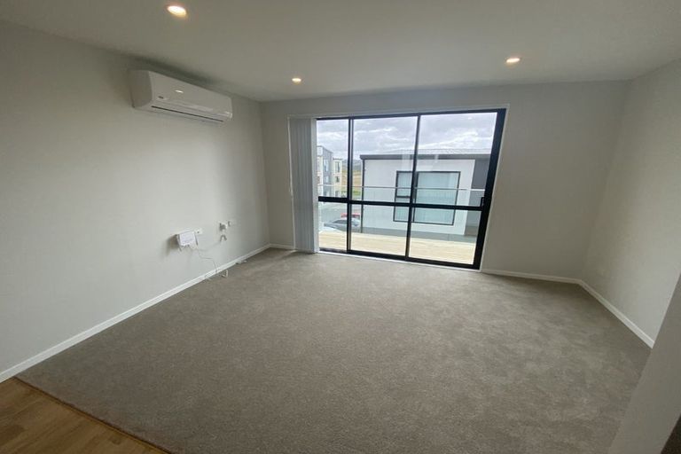 Photo of property in 39 Hinonga Loop, Silverdale, 0932