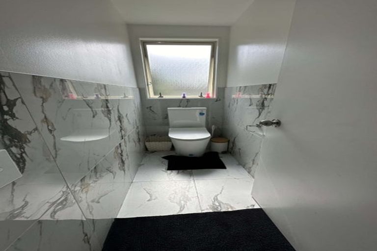 Photo of property in 3 Montilla Place, Manurewa, Auckland, 2102
