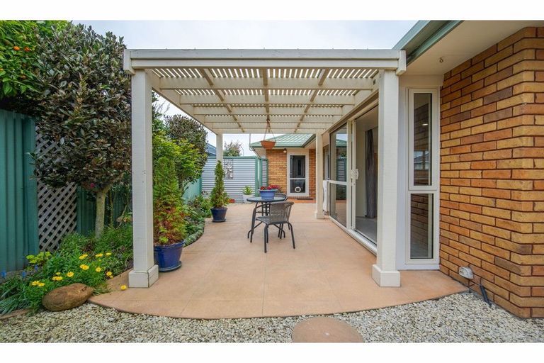 Photo of property in 130a Halswell Road, Hillmorton, Christchurch, 8025