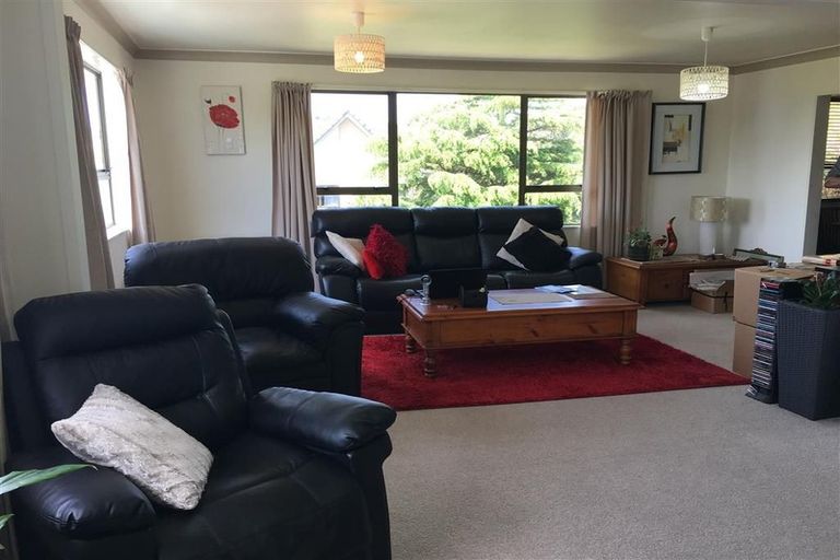 Photo of property in 10 The Mainsail, Whitby, Porirua, 5024
