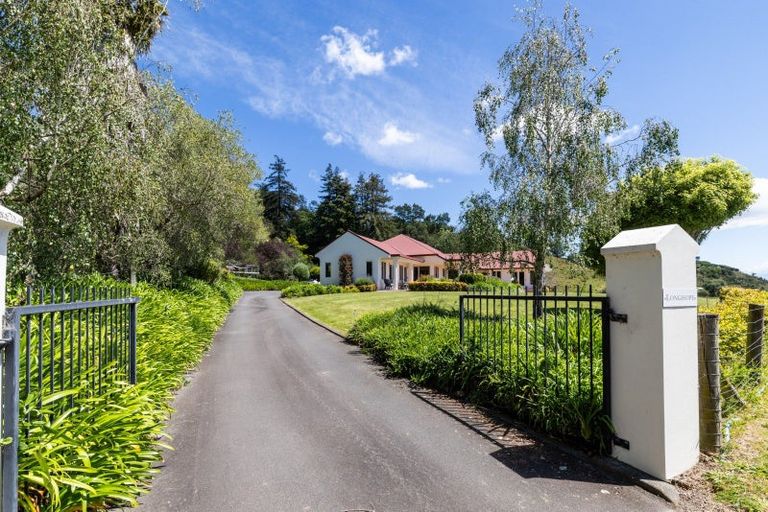 Photo of property in 306 Te Mata Road, Havelock North, 4294
