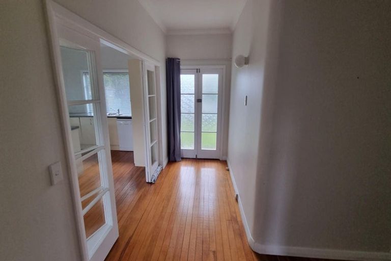 Photo of property in 1/40 Prospect Terrace, Johnsonville, Wellington, 6037