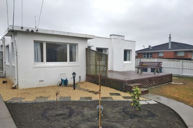 Photo of property in 26 Mundys Road, Dallington, Christchurch, 8061