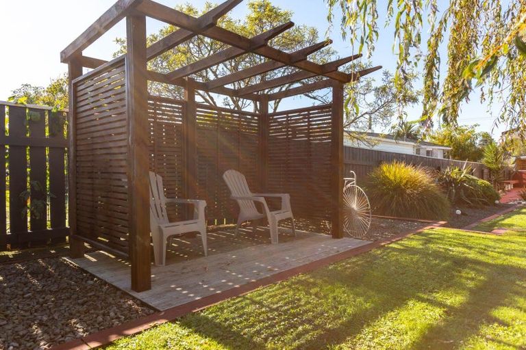 Photo of property in 63 Burgoyne Street, Woodville, 4920