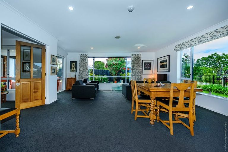 Photo of property in 32 Althorp Place, Avonhead, Christchurch, 8042