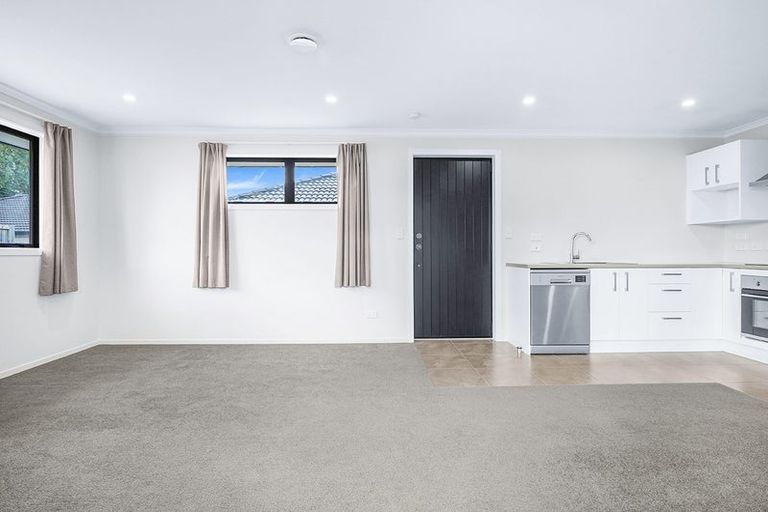 Photo of property in 5 Oderings Place, Huntington, Hamilton, 3210