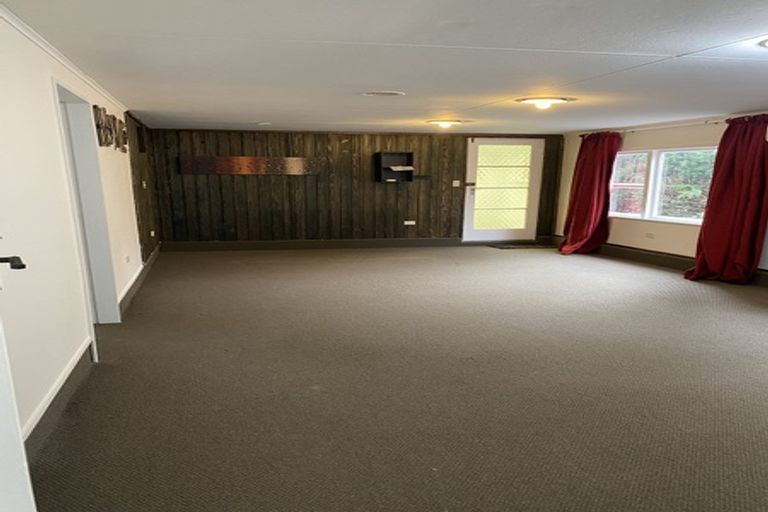 Photo of property in 24 Mimihau Grove, Wainuiomata, Lower Hutt, 5014