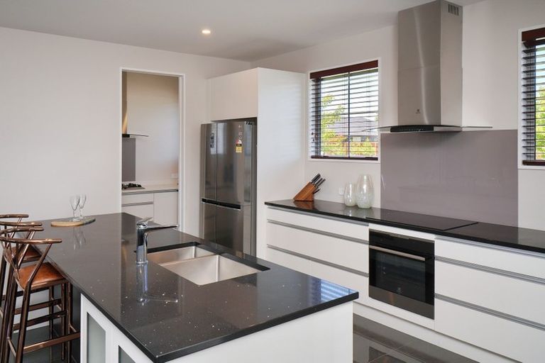 Photo of property in 53 Grayshott Avenue, Casebrook, Christchurch, 8051