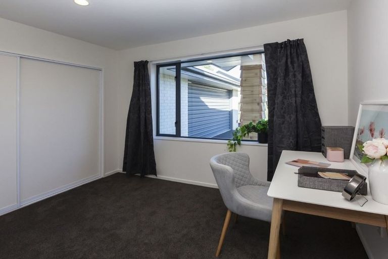 Photo of property in 5 Quantock Place, Burwood, Christchurch, 8083