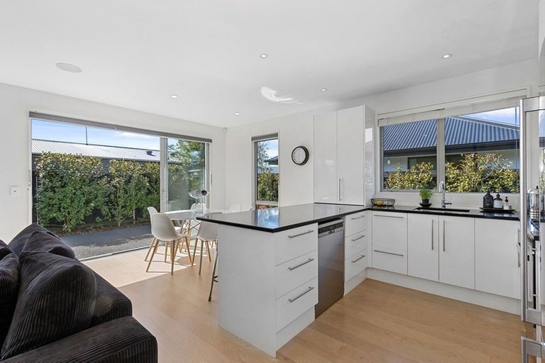 Photo of property in 87 Forfar Street, St Albans, Christchurch, 8014