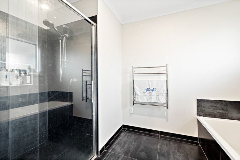 Photo of property in 19 Goodwin Crescent, Pyes Pa, Tauranga, 3112