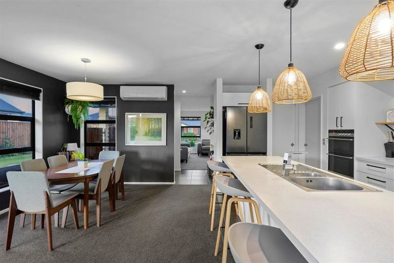 Photo of property in 9 Lancewood Way, Rangiora, 7400