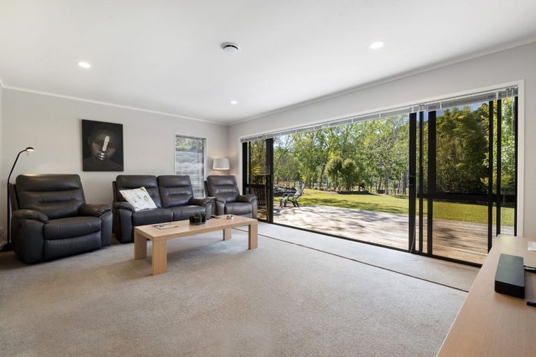 Photo of property in 326 Upper Waiwera Road, Puhoi, Silverdale, 0994