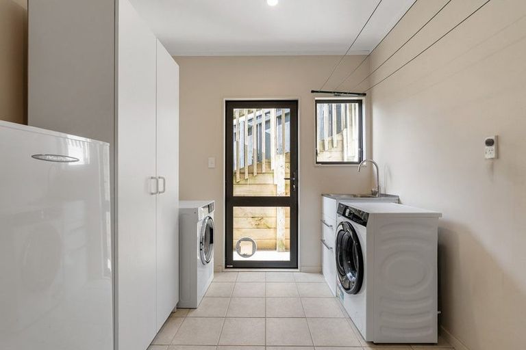 Photo of property in 14 Carmichael Street, Johnsonville, Wellington, 6037