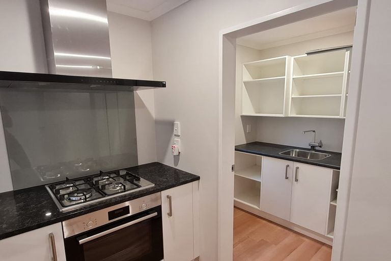 Photo of property in 141 Amesbury Drive, Churton Park, Wellington, 6037