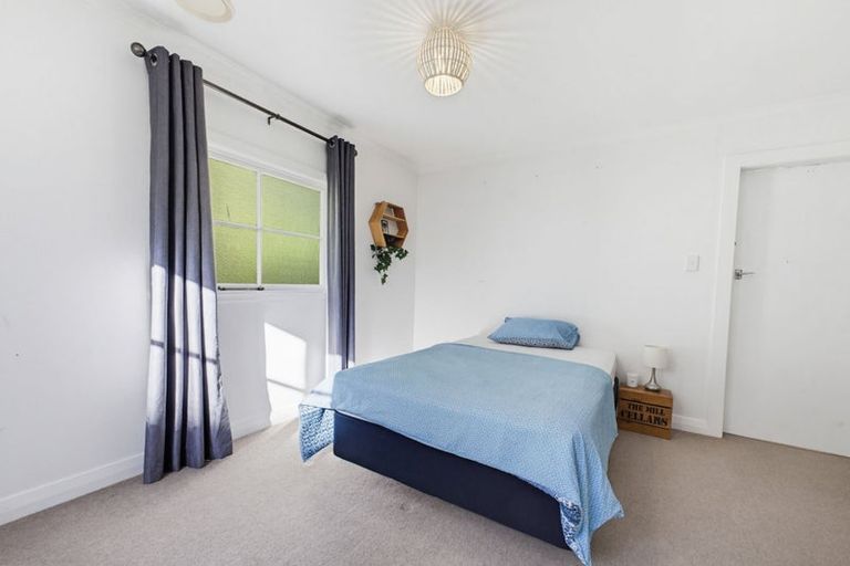 Photo of property in 73 Oranga Street, Westown, New Plymouth, 4310