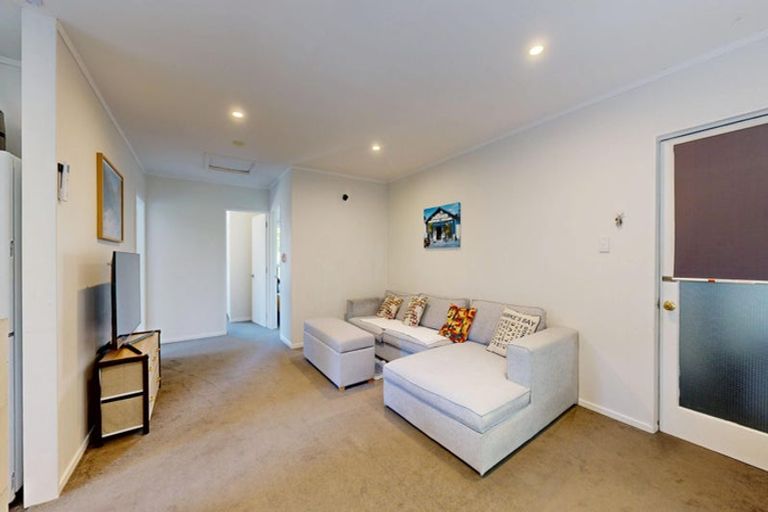 Photo of property in 84u8 Rintoul Street, Newtown, Wellington, 6021