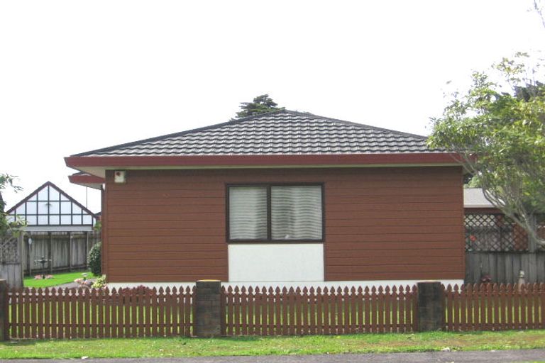 Photo of property in 13 Septimus Place, Henderson, Auckland, 0612