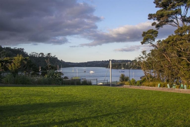 Photo of property in 45 Rangihina Road, Hobsonville, Auckland, 0616