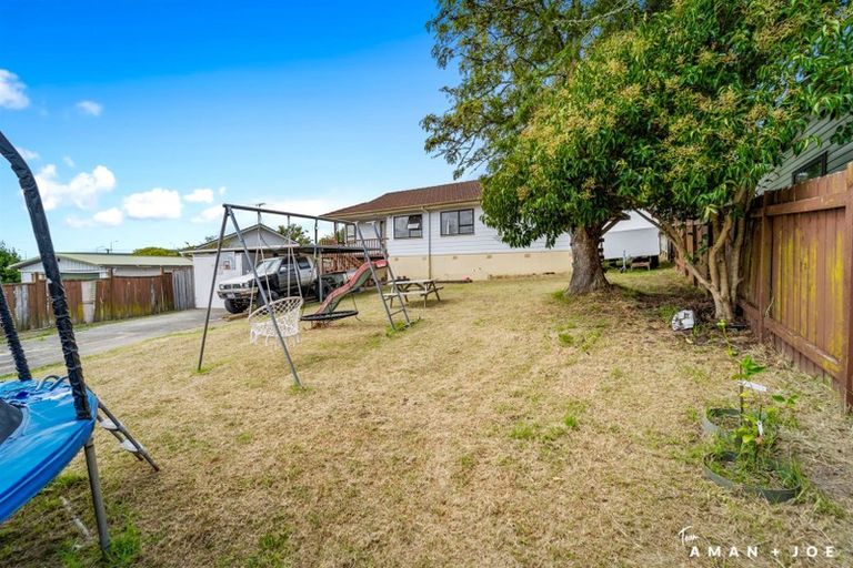 Photo of property in 14 Sabana Place, Unsworth Heights, Auckland, 0632