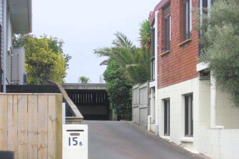 Photo of property in 15 Lee Street, Mount Maunganui, 3116