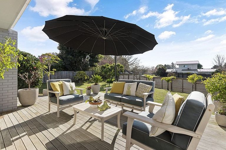 Photo of property in 4 Hookey Drive, Te Puke, 3119