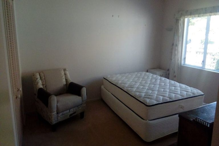 Photo of property in 6 Lakeside Villas, Whitby, Porirua, 5024