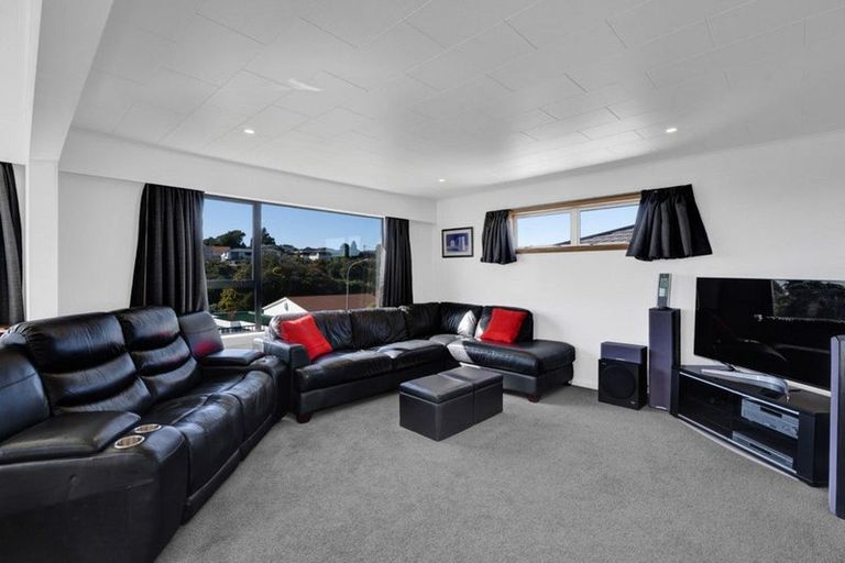 Photo of property in 92 Mangorei Road, Strandon, New Plymouth, 4312