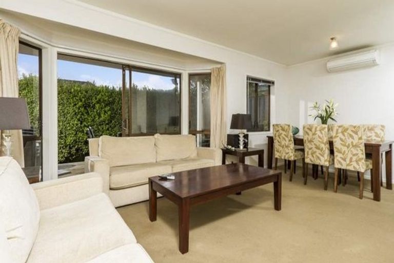 Photo of property in 3/27 Byron Avenue, Takapuna, Auckland, 0622