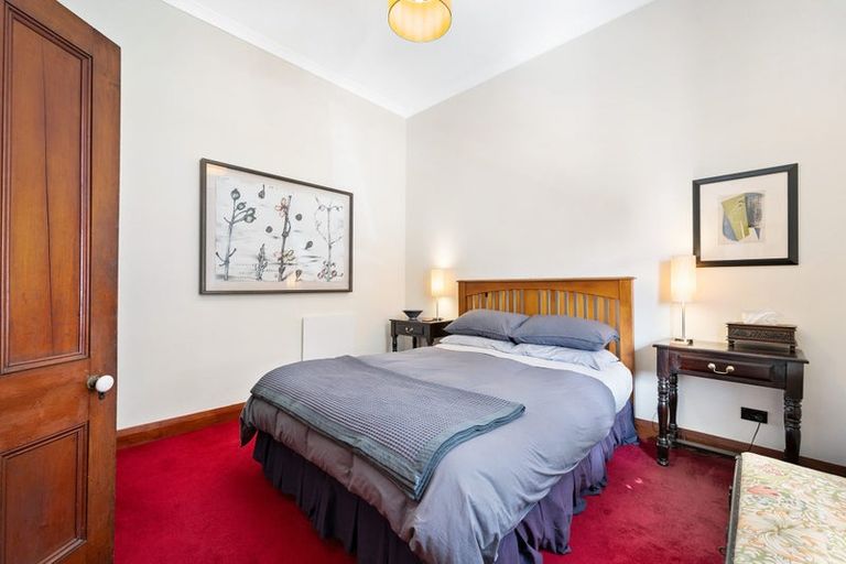 Photo of property in 6 Prince Street, Mount Victoria, Wellington, 6011